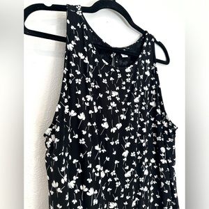 Old Navy Sleeveless Top